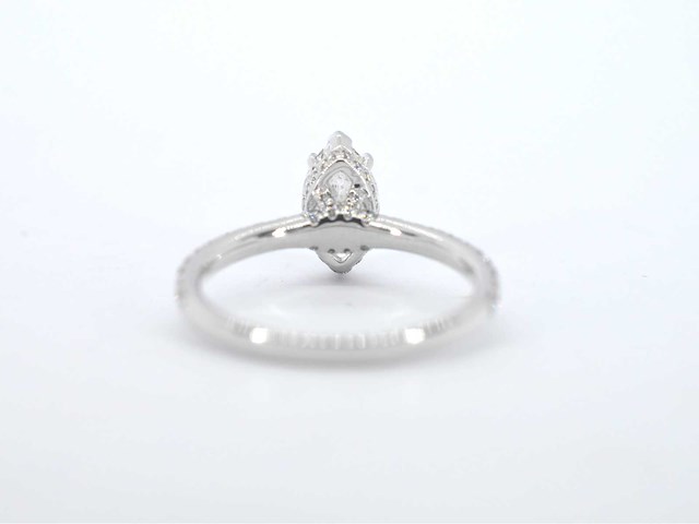 Witgouden solitaire ring met een marquise diamant van 1.00 carat met hidden halo - afbeelding 9 van  10