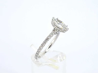 Witgouden solitaire ring met een marquise diamant van 1.00 carat met hidden halo - afbeelding 10 van  10