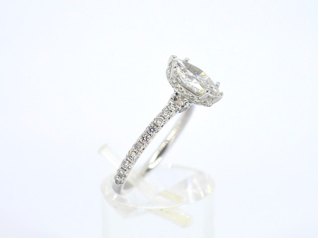 Witgouden solitaire ring met een marquise diamant van 1.00 carat met hidden halo - afbeelding 9 van  10