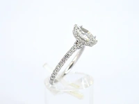 Witgouden solitaire ring met een marquise diamant van 1.00 carat met hidden halo - afbeelding 9 van  10