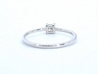 Witgouden solitaire ring met prinses geslepen diamant - afbeelding 7 van  9
