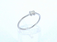 Witgouden solitaire ring met prinses geslepen diamant - afbeelding 9 van  9