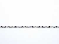 Witgouden tennis armband met diamanten en saffieren - afbeelding 7 van  10