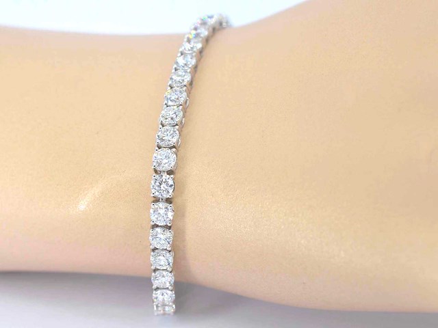 Witgouden tennisarmband 10 carat briljant diamanten 18 karaat - afbeelding 2 van  6