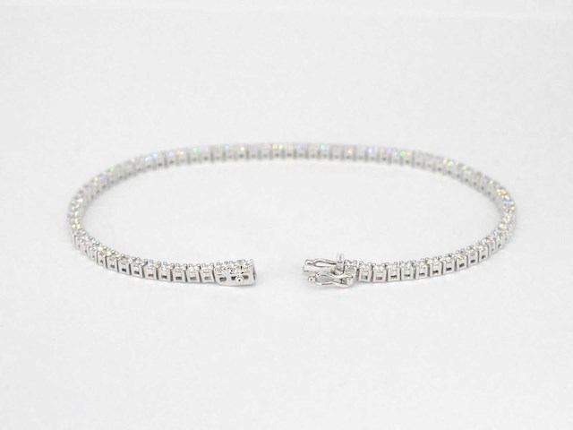 Witgouden tennisarmband 3.00 carat diamanten - afbeelding 6 van  10