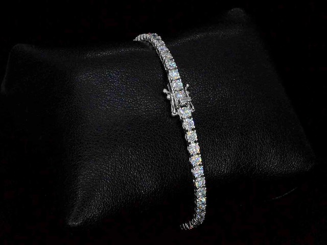 Witgouden tennisarmband 5.14 carat briljant diamanten - afbeelding 8 van  9