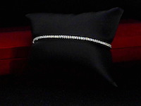 Witgouden tennisarmband met 1.50 carat diamanten - afbeelding 3 van  6