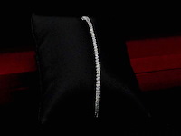 Witgouden tennisarmband met 1.50 carat diamanten - afbeelding 4 van  6