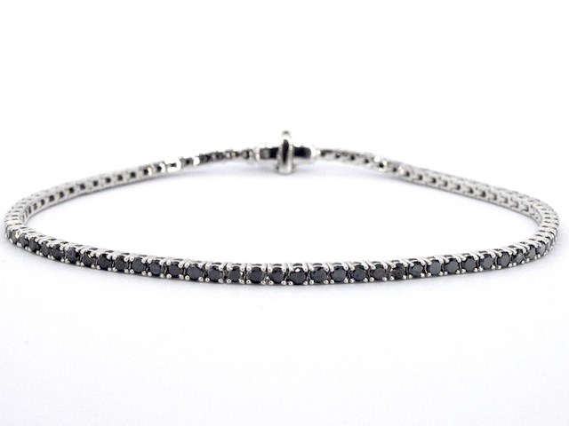 Witgouden tennisarmband met 2.80 carat aan zwarte diamanten - afbeelding 1 van  10