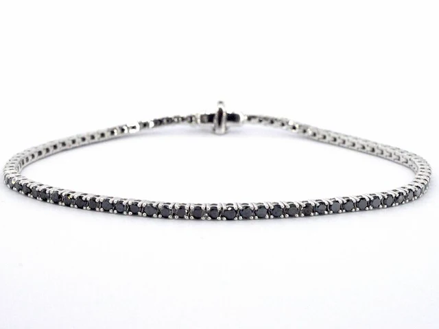Witgouden tennisarmband met 2.80 carat aan zwarte diamanten - afbeelding 1 van  10