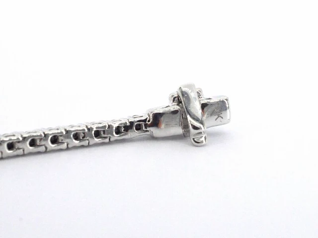 Witgouden tennisarmband met 2.80 carat aan zwarte diamanten - afbeelding 7 van  10