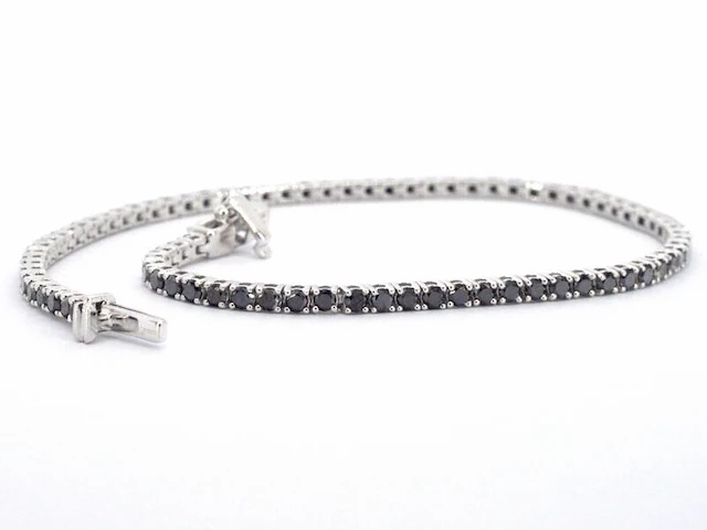 Witgouden tennisarmband met 2.80 carat aan zwarte diamanten - afbeelding 8 van  10