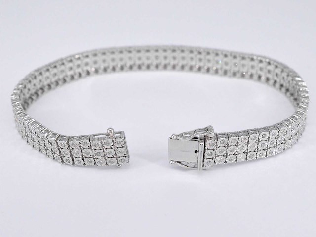 Witgouden tennisarmband met 3 rijen diamanten 2.25 carat - afbeelding 6 van  7