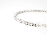 Witgouden tennisarmband met 5.00 carat natuurlijke briljant geslepen diamanten - afbeelding 7 van  8