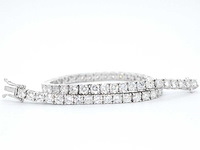 Witgouden tennisarmband met 6.30 carat diamant