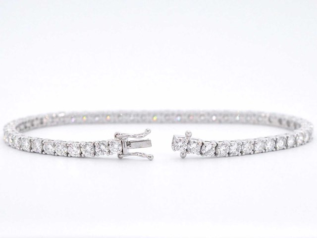 Witgouden tennisarmband met 6.30 carat diamant - afbeelding 7 van  10