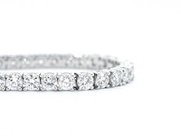 Witgouden tennisarmband met 6.30 carat diamant - afbeelding 9 van  10