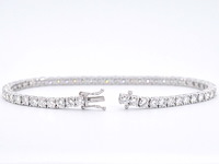 Witgouden tennisarmband met 6.30 carat diamant - afbeelding 7 van  11