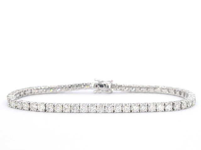 Witgouden tennisarmband met 6.50 carat - afbeelding 1 van  8
