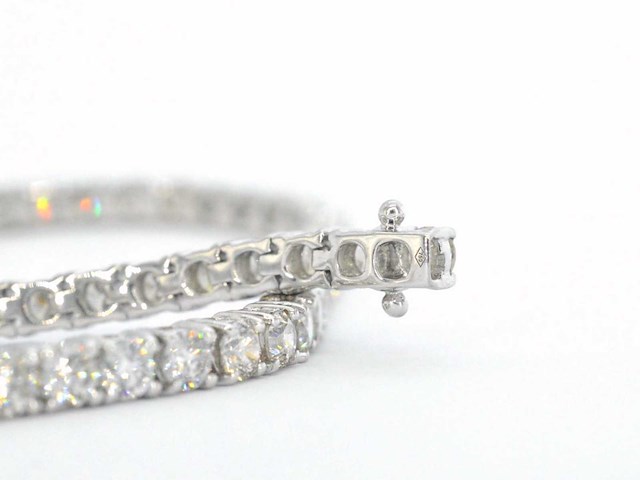 Witgouden tennisarmband met 6.50 carat - afbeelding 7 van  8