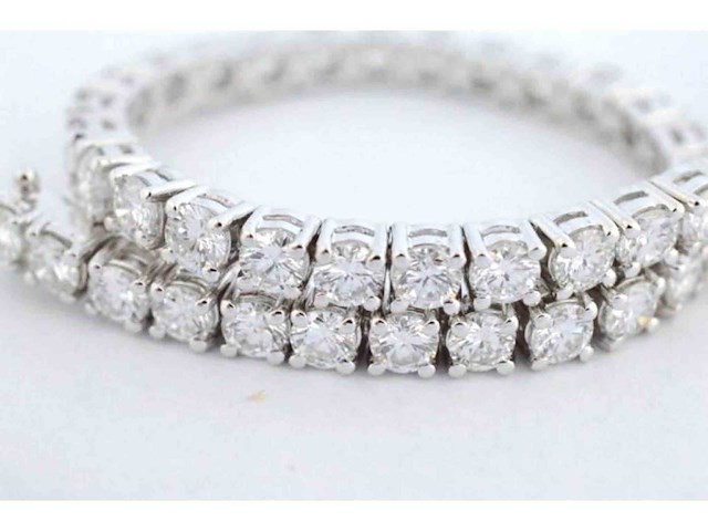 Witgouden tennisarmband met 7.50 carat briljant geslepen diamanten - afbeelding 5 van  7