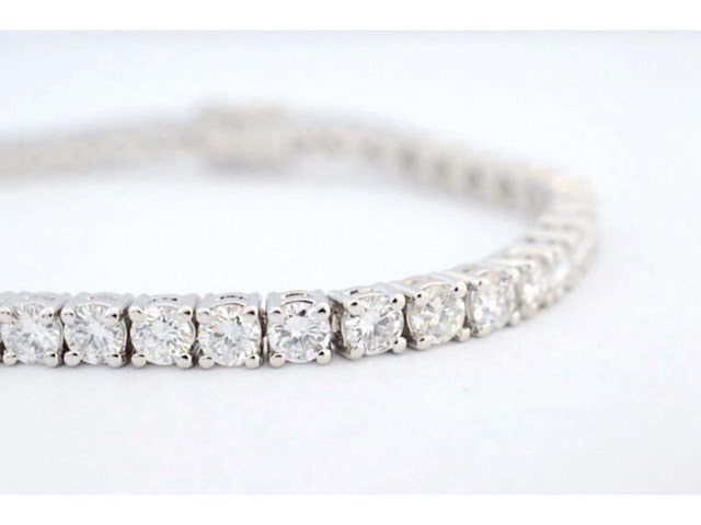 Witgouden tennisarmband met 7.50 carat briljant geslepen diamanten - afbeelding 3 van  8