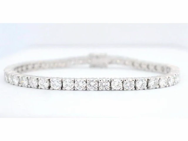 Witgouden tennisarmband met 7.50 carat briljant geslepen diamanten - afbeelding 1 van  8