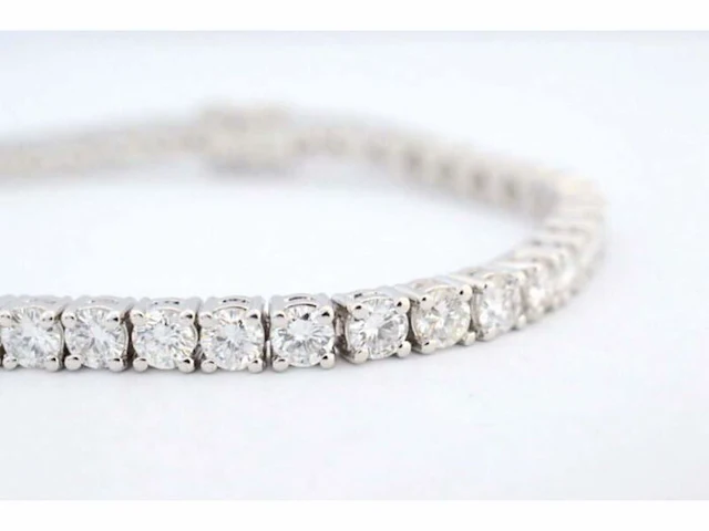 Witgouden tennisarmband met 7.50 carat briljant geslepen diamanten - afbeelding 3 van  8