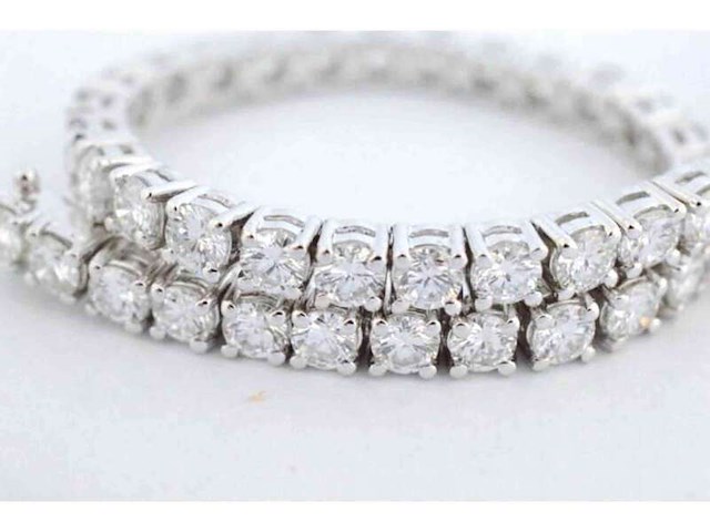 Witgouden tennisarmband met 7.50 carat briljant geslepen natuurlijke diamanten - afbeelding 4 van  8
