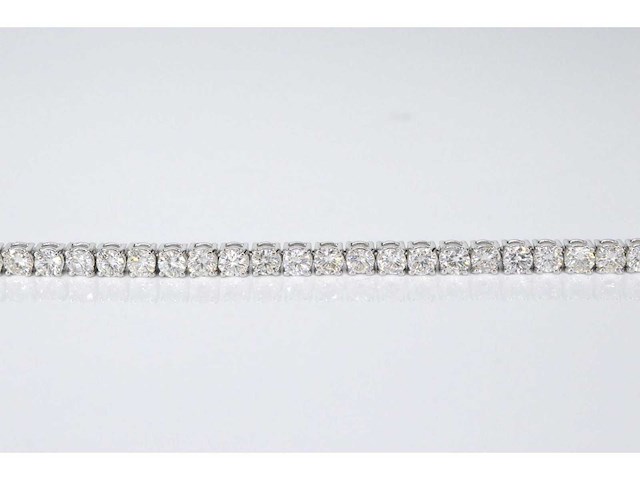 Witgouden tennisarmband met 8.00 carat diamant - afbeelding 4 van  6