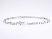 Witgouden tennisarmband met baguette geslepen diamanten 2.40 carat - afbeelding 5 van  7