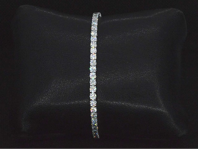 Witgouden tennisarmband met briljant geslepen diamanten van 5.00 carat - afbeelding 4 van  9
