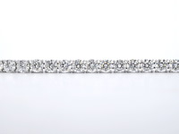Witgouden tennisarmband met briljant geslepen diamanten - afbeelding 3 van  7