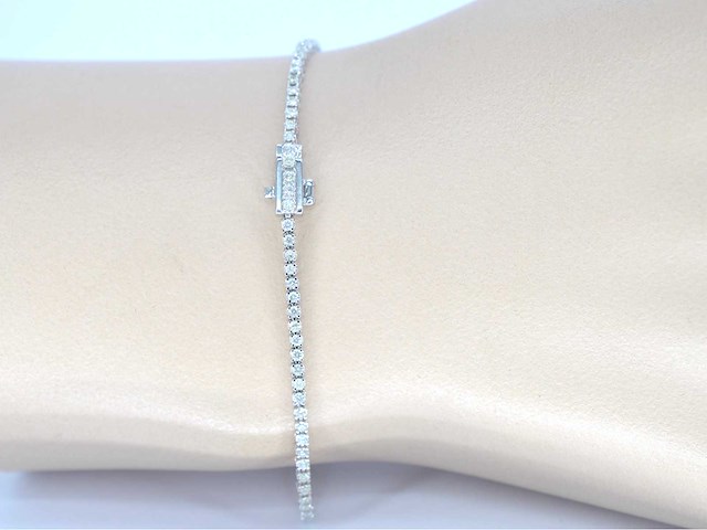Witgouden tennisarmband met diamanten 1.00 carat - afbeelding 7 van  8