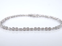 Witgouden tennisarmband met diamanten 1.10 carat - afbeelding 1 van  8