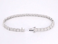 Witgouden tennisarmband met diamanten 5.50 carat - afbeelding 4 van  7