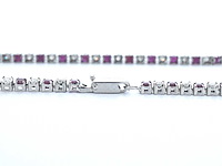 Witgouden tennisarmband met diamanten en robijnen - afbeelding 3 van  3