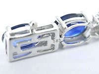 Witgouden tennisarmband met diamanten en saffier - afbeelding 7 van  7