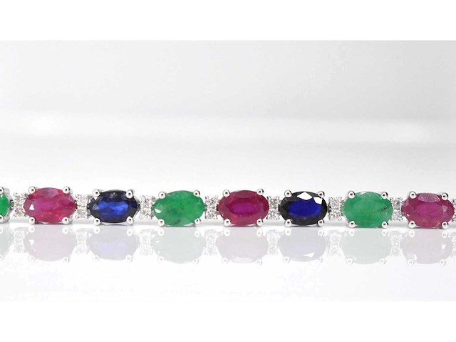 Witgouden tennisarmband met diamanten saffier robijn en smaragd - afbeelding 4 van  6
