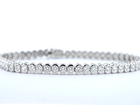 Witgouden tennisarmband met diamanten