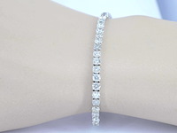 Witgouden tennisarmband met natuurlijke briljant geslepen diamanten - afbeelding 2 van  6