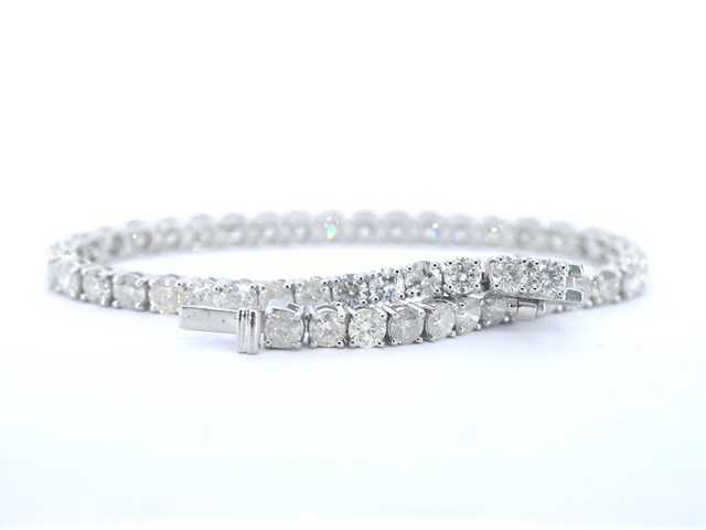 Witgouden tennisarmband met natuurlijke briljant geslepen diamanten - afbeelding 3 van  6