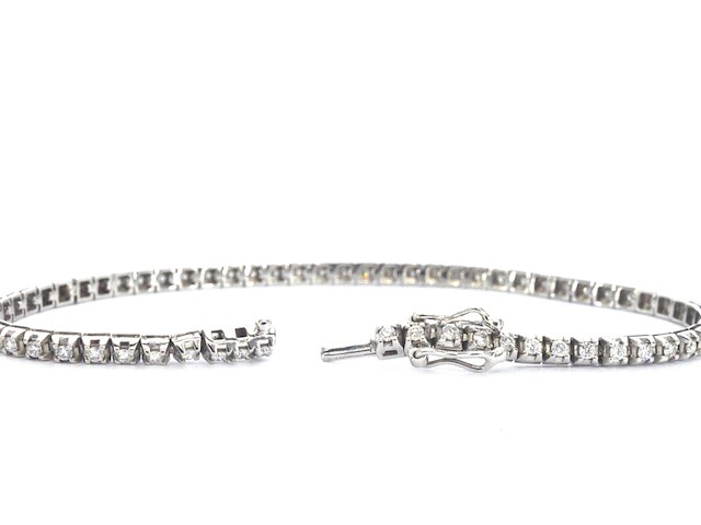 Witgouden tennisarmband met natuurlijke briljant geslepen diamanten - afbeelding 4 van  8