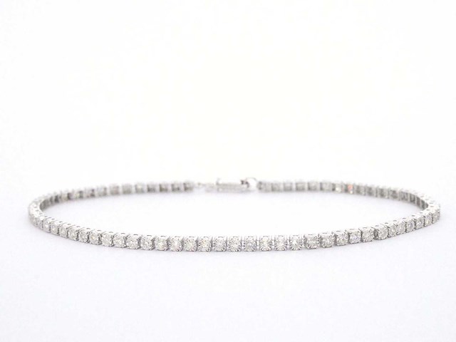 Witgouden tennisarmband met natuurlijke diamanten - afbeelding 1 van  5