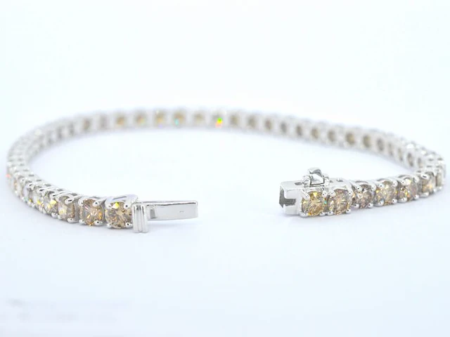 Witgouden tennisarmband met natuurlijke diamanten - afbeelding 4 van  7