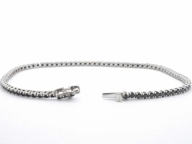 Witgouden tennisarmband zwarte diamant - afbeelding 4 van  9