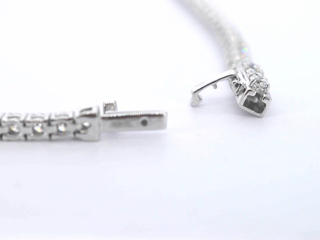 Witgouden tenniscollier met briljant geslepen diamanten van 10.00 carat - afbeelding 9 van  10