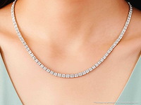Witgouden tenniscollier met briljant geslepen diamanten van 16.00 carat - afbeelding 2 van  7
