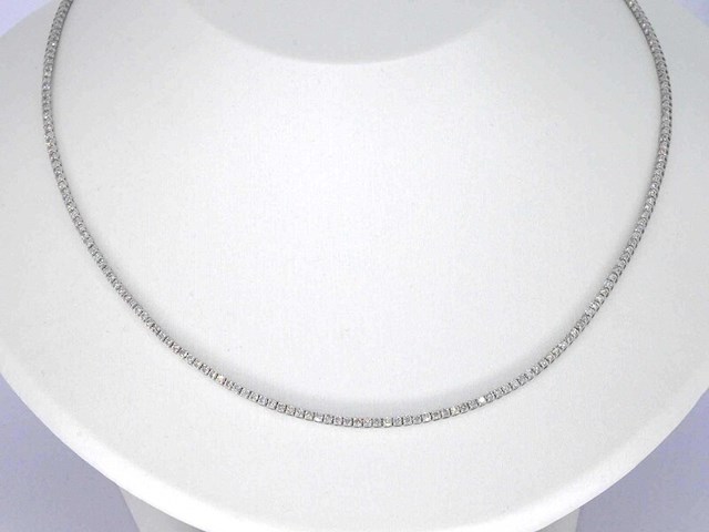 Witgouden tenniscollier met diamanten 3.00 carat - afbeelding 3 van  10