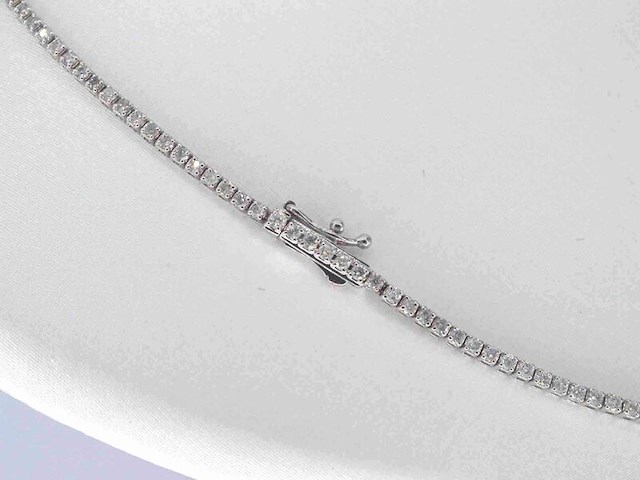 Witgouden tenniscollier met diamanten 3.00 carat - afbeelding 7 van  8